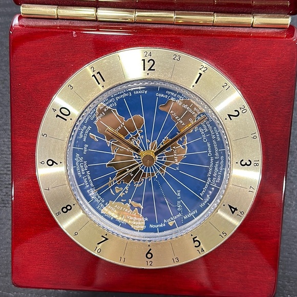 Harley-Davidson Rare Collectable Table World Desk Clock in Wood Display Box - Picture 3 of 11